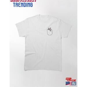 Cute Mouse Popping Out Of Shirt Side Pocket Adorable Classic Tshirt